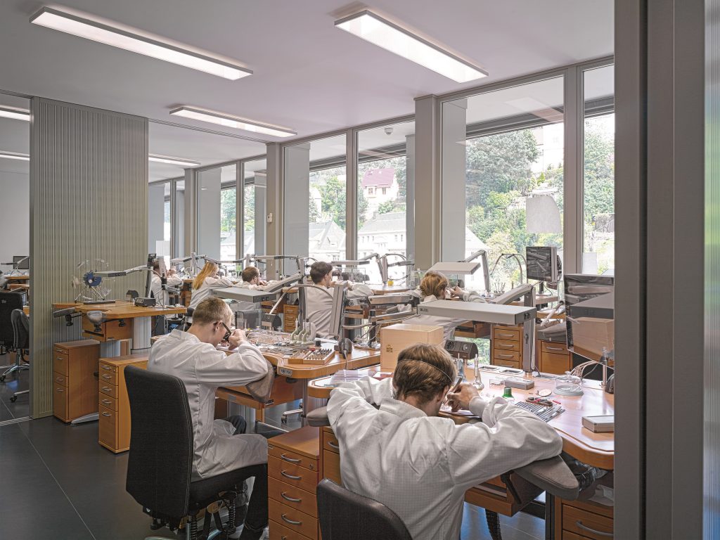 ALS_ new_manufactory_workshop_2015_01_a4